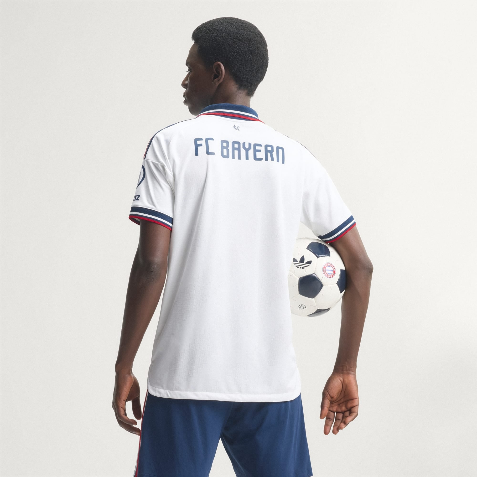 Camisa Adidas Bayern de Munique 2026/27 II Jogador