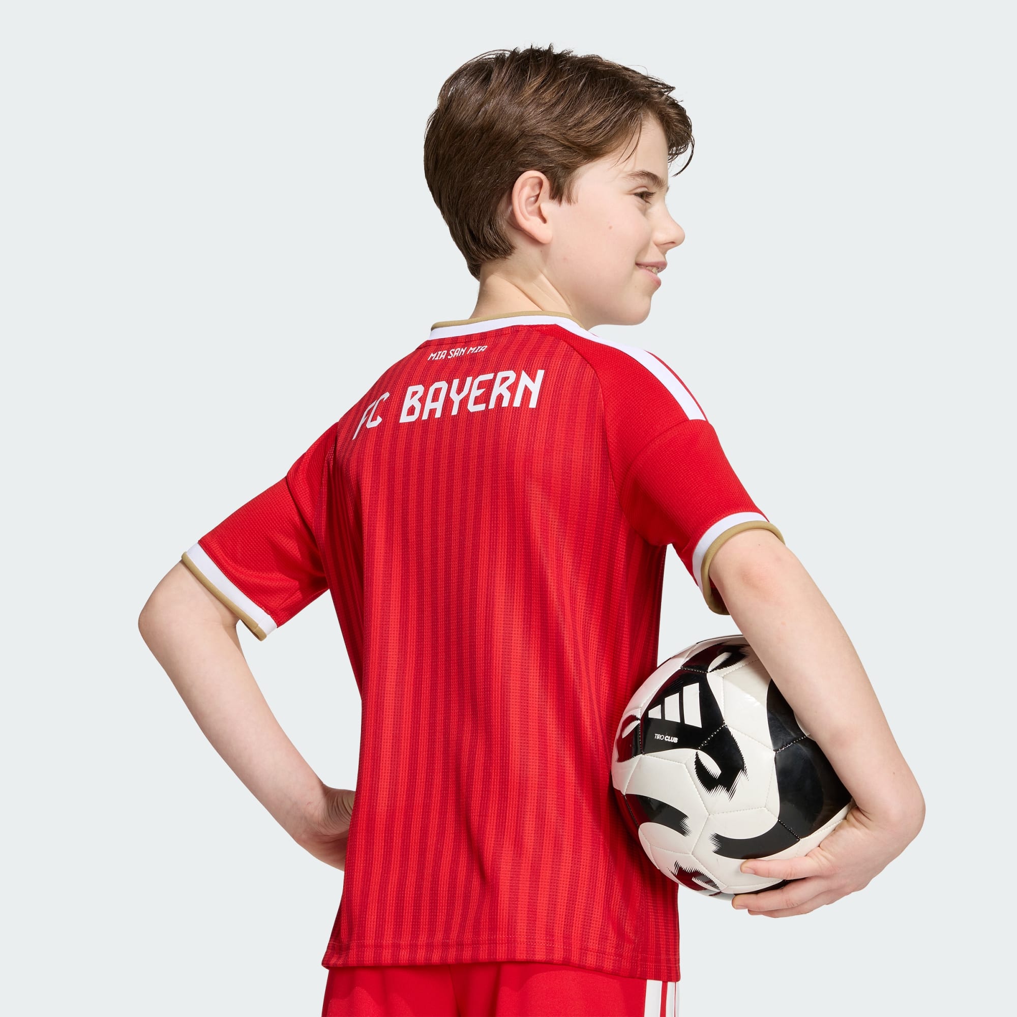 Conjunto Infantil Adidas Bayern de Munique 2026/27 I - imagem 9