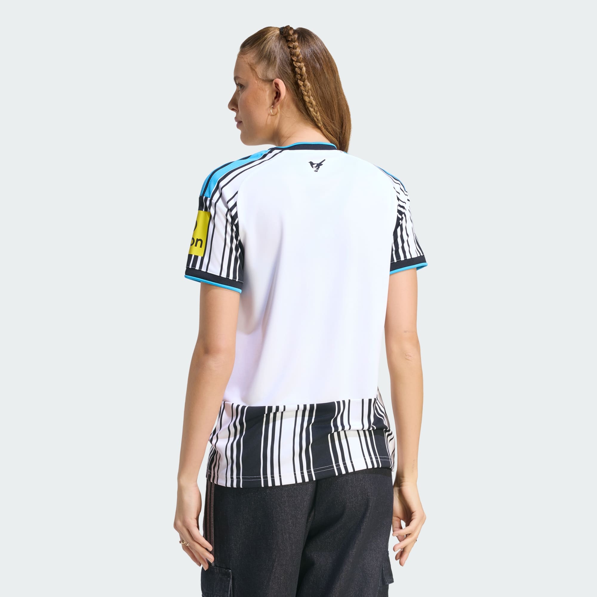 Camisa Feminina Adidas Newcastle 2026/27 I - imagem 2