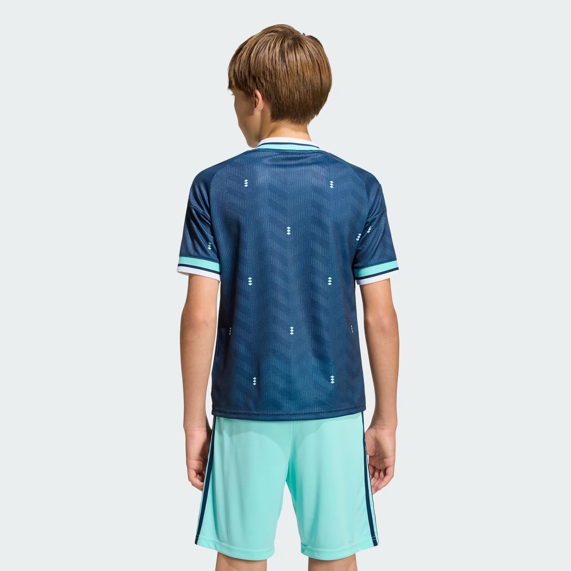 Conjunto Infantil Alemanha 2026/27 II Kit