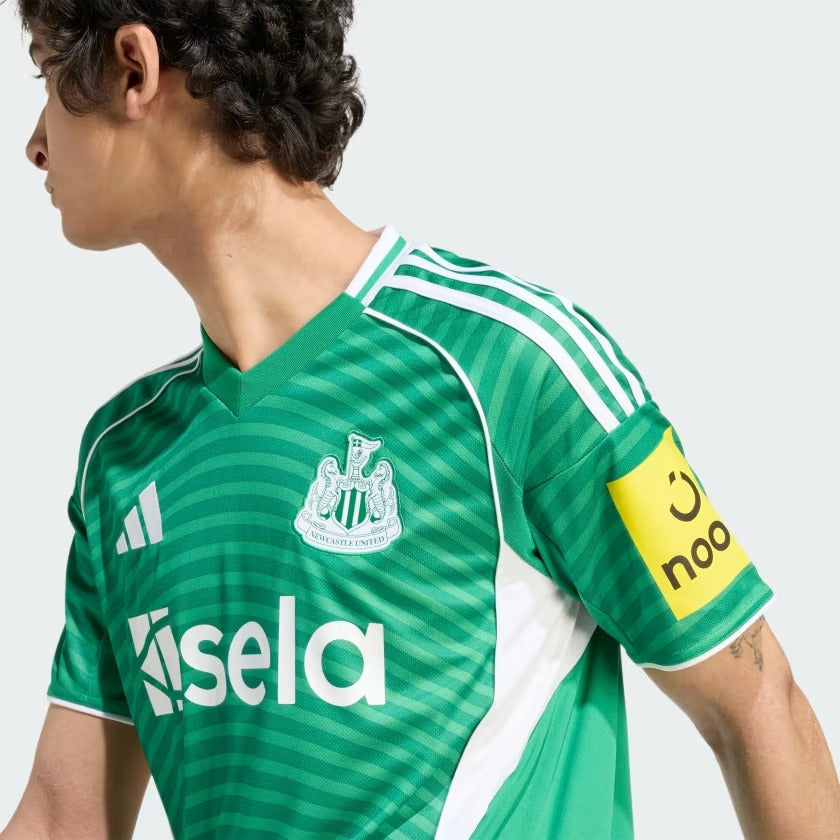 Camisa adidas Newcastle United FC 2025/26 II