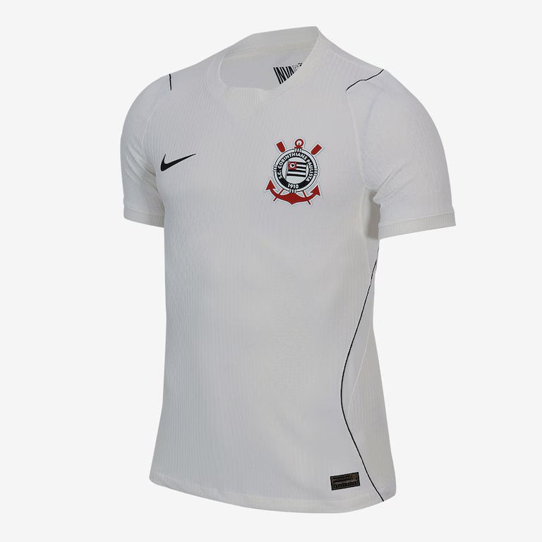 Camisa de futebol com espaço para personalização de nome e número