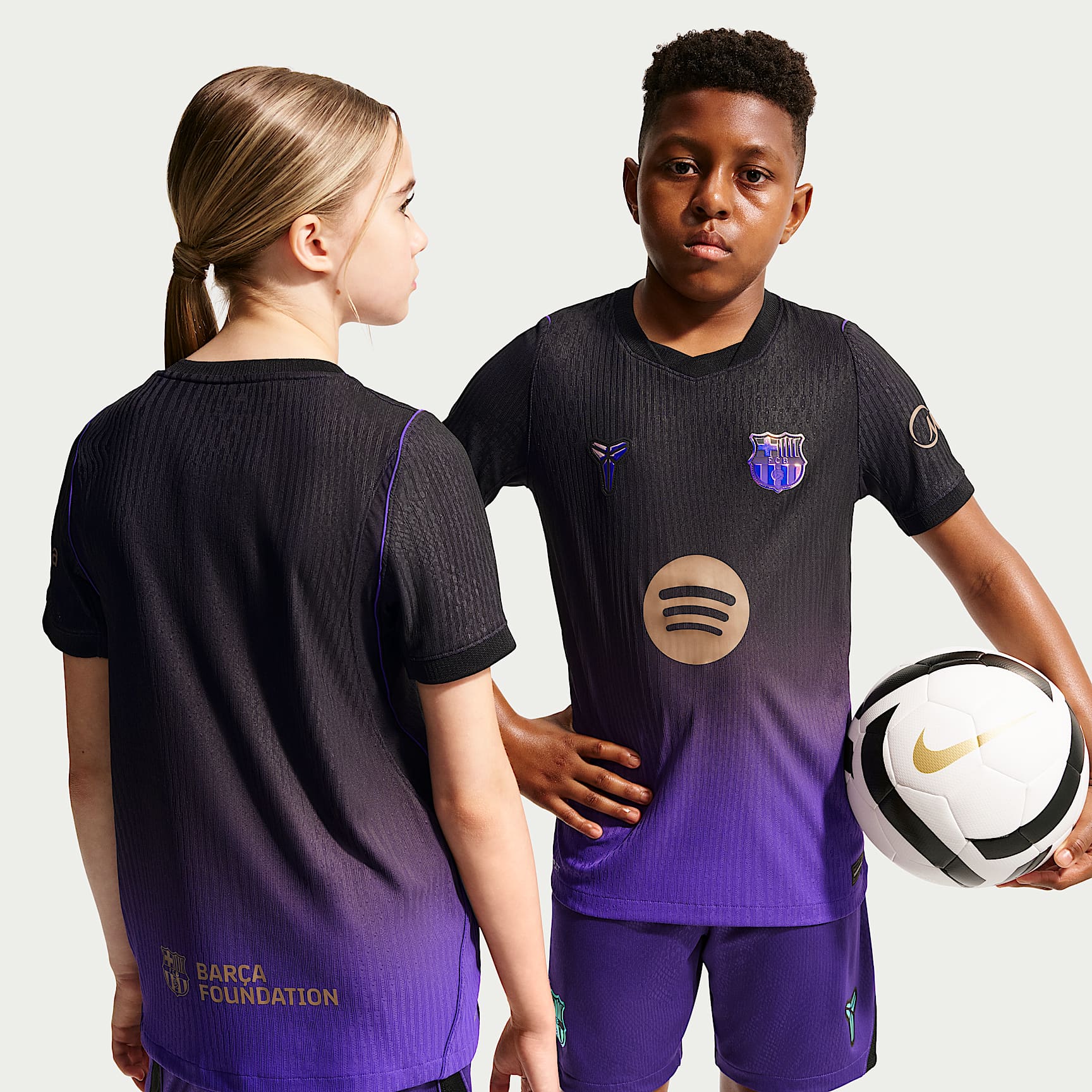 Camisa Infantil Nike Barcelona 2026/27 II Jogador