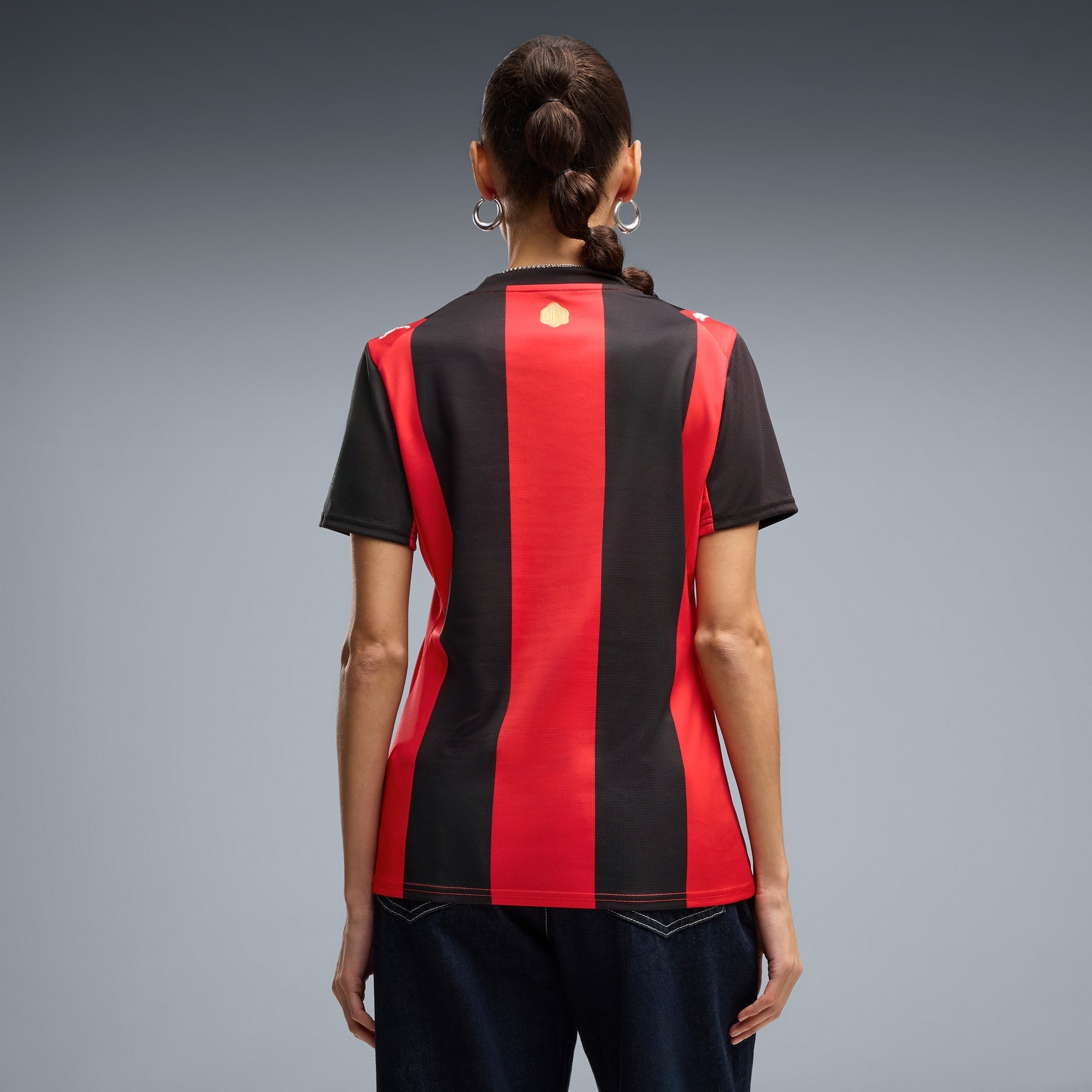 Camisa Feminina Puma AC Milan 2026/27 I - imagem 2