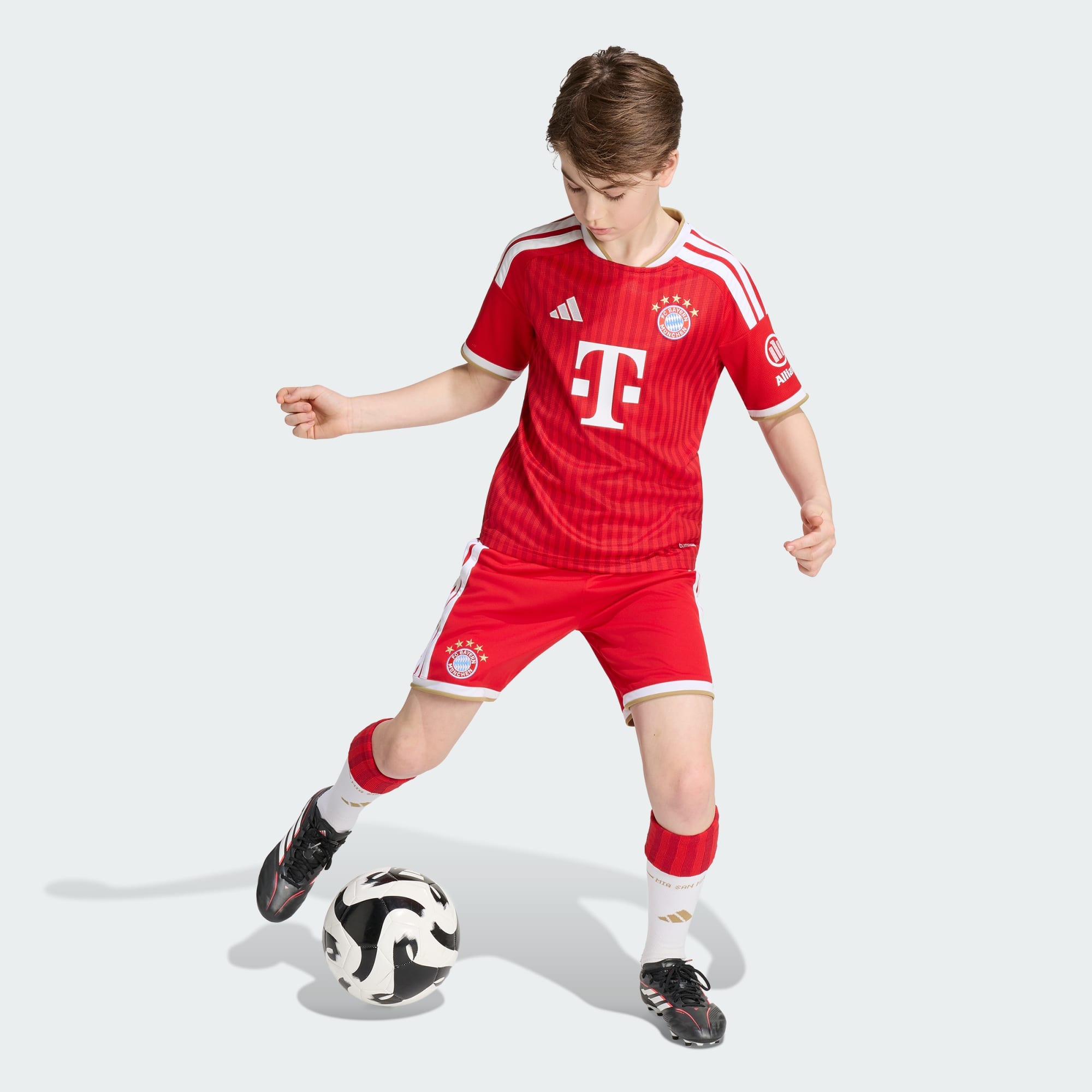 Conjunto Infantil Adidas Bayern de Munique 2026/27 I - imagem 6