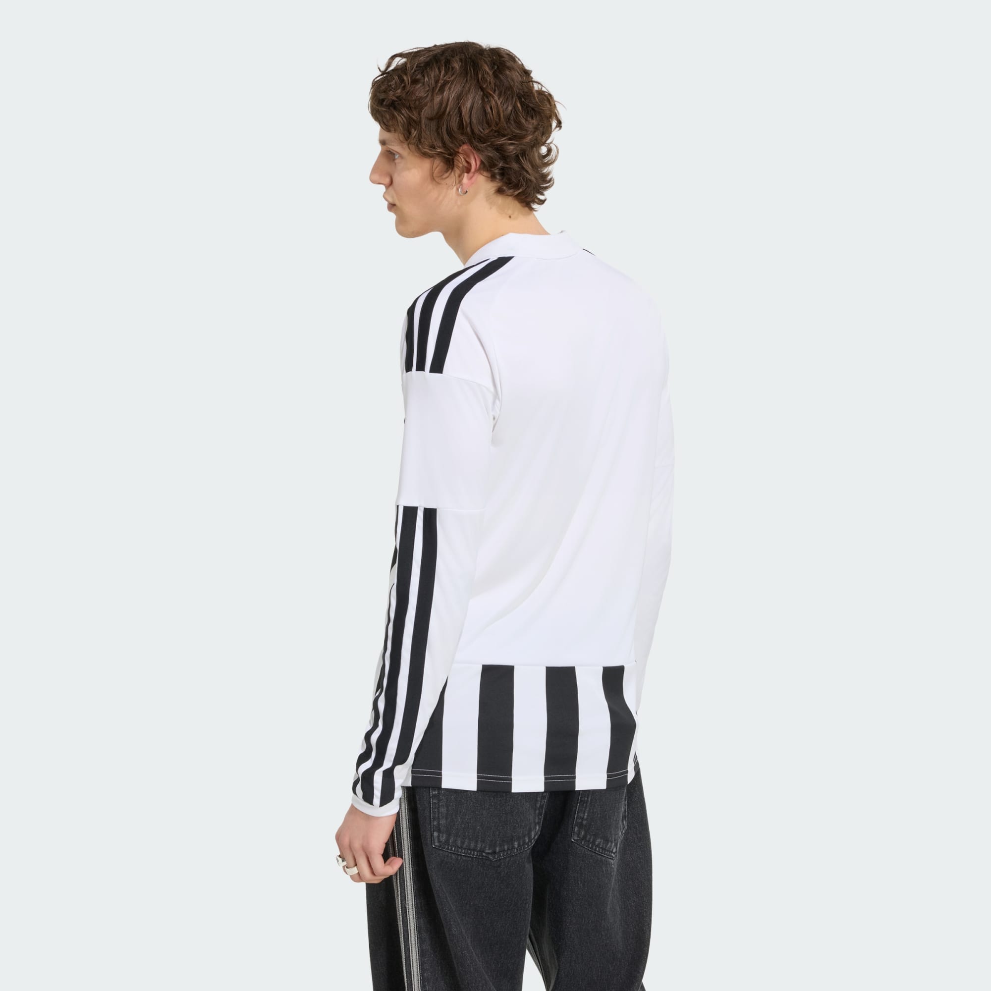 Camisa Manga Longa Adidas Juventus 2026/27 I - imagem 2