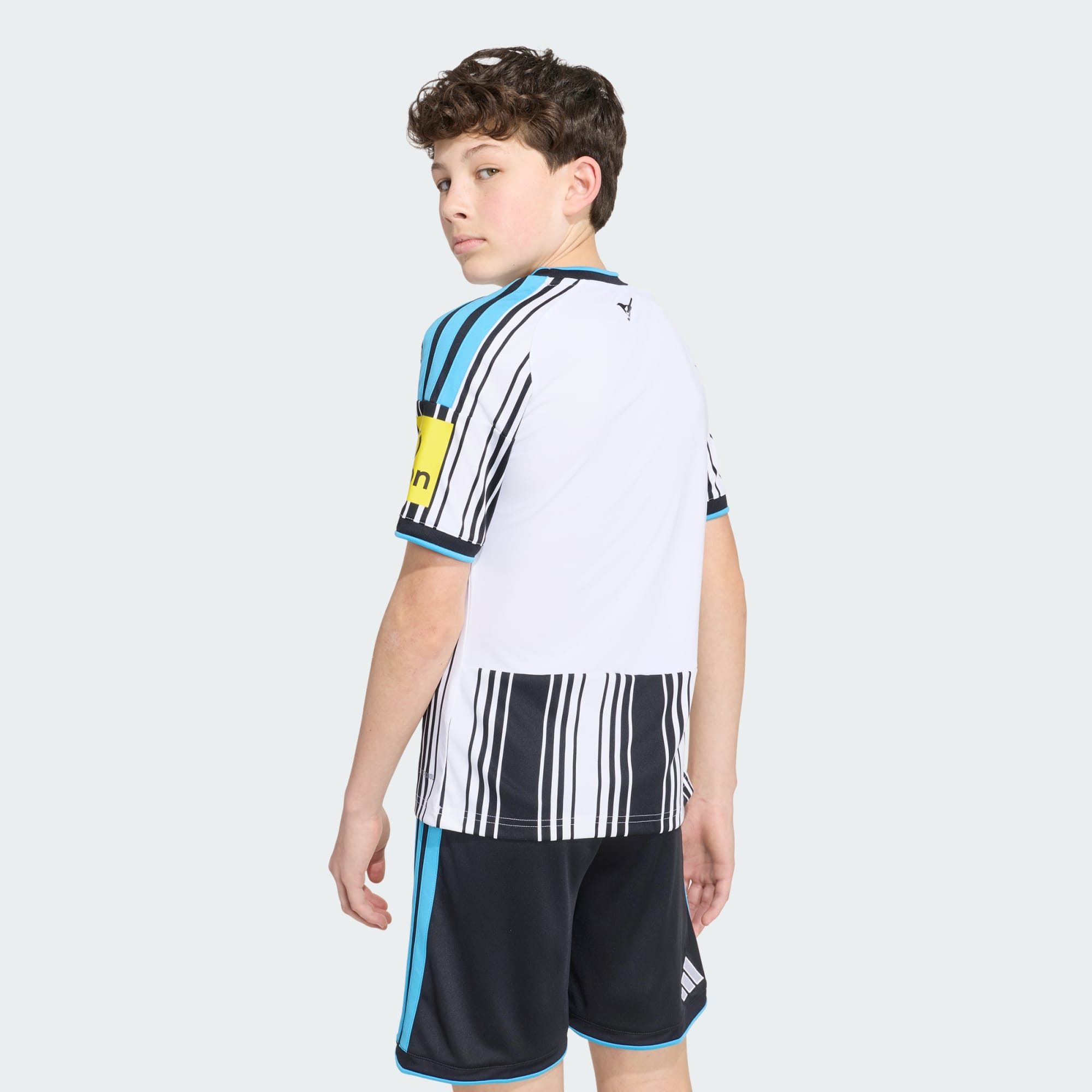 Conjunto Infantil Adidas Newcastle 2026/27 I - imagem 2