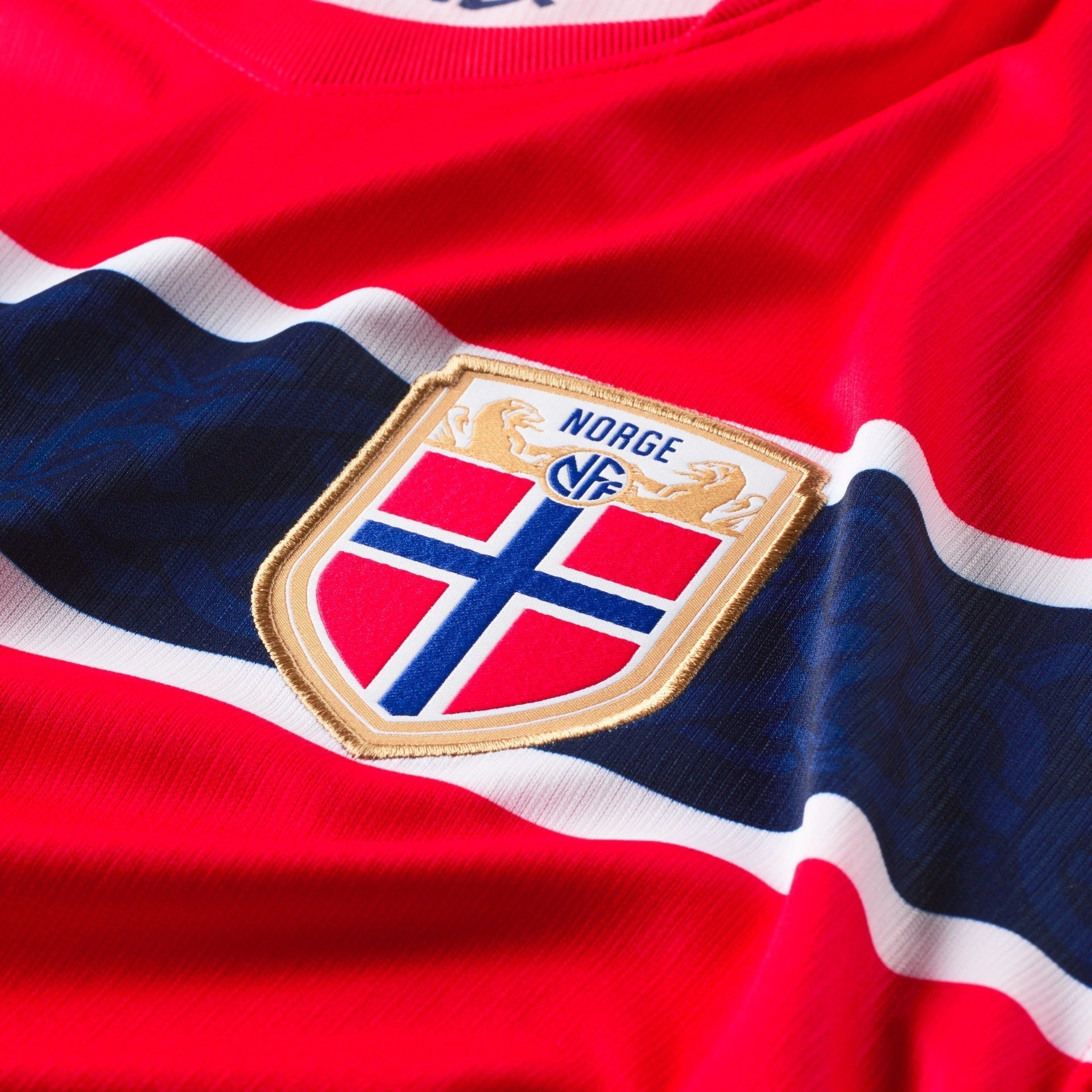 Camisa Noruega 2026/27 I