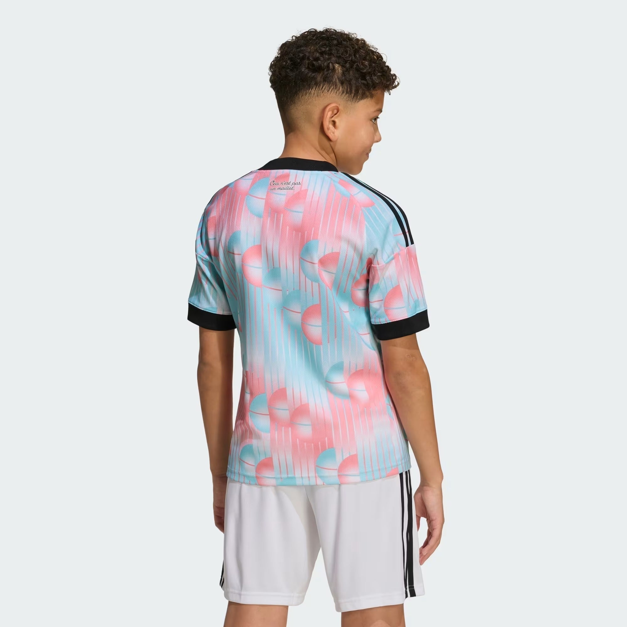 Conjunto Infantil Bélgica 2026/27 II Kit