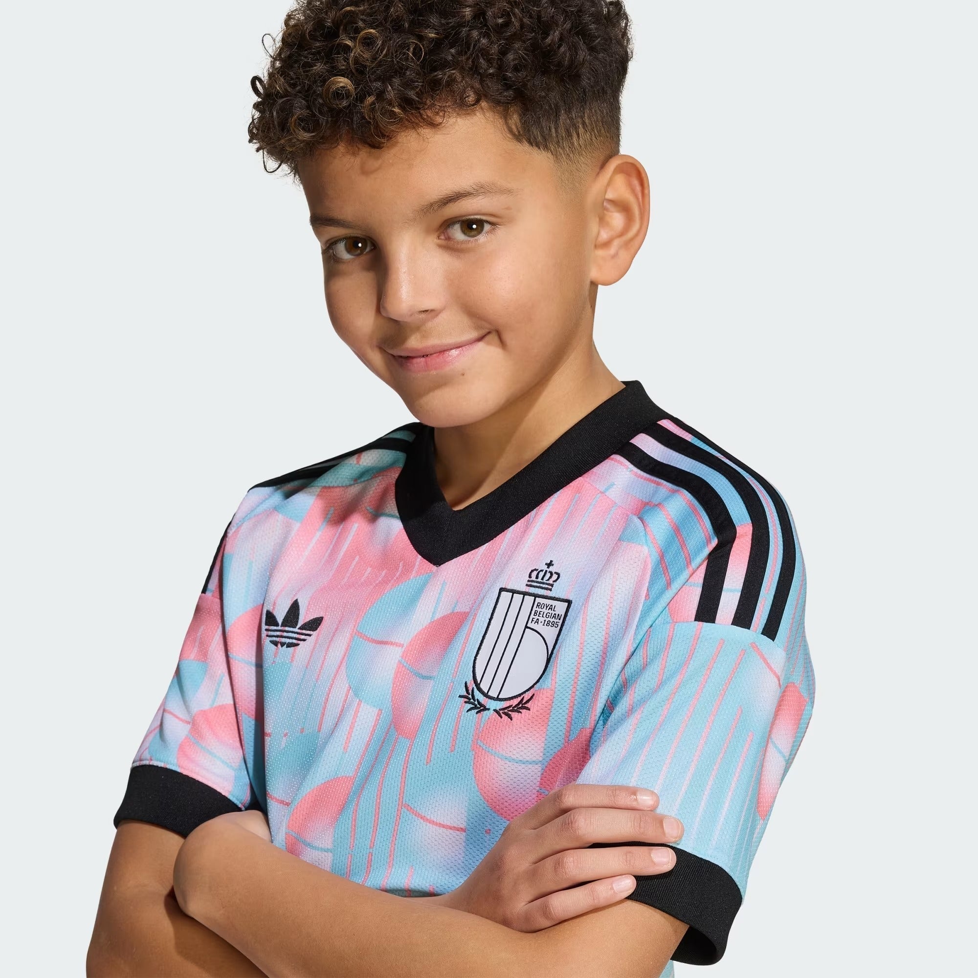 Conjunto Infantil Bélgica 2026/27 II Kit